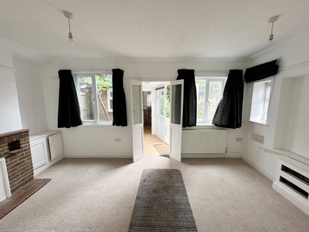 Property photo 2 of 10 Dining Room With Doors Into Kitchen