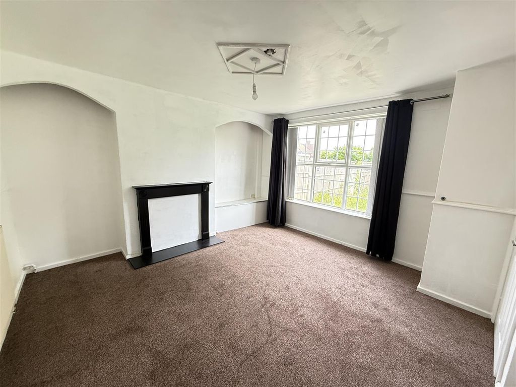 Property photo 2 of 10 Photo 07-05-2025, 12 31 57 Pm.Jpg