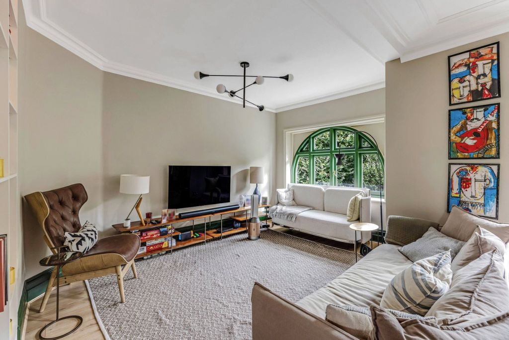 Property photo 3 of 15 Picture No. 23