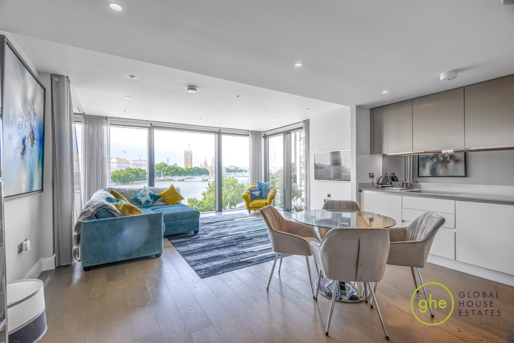 Property photo 2 of 27