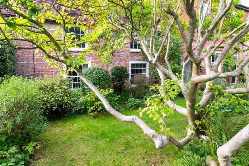 Property photo 2 of 18 Photo 19