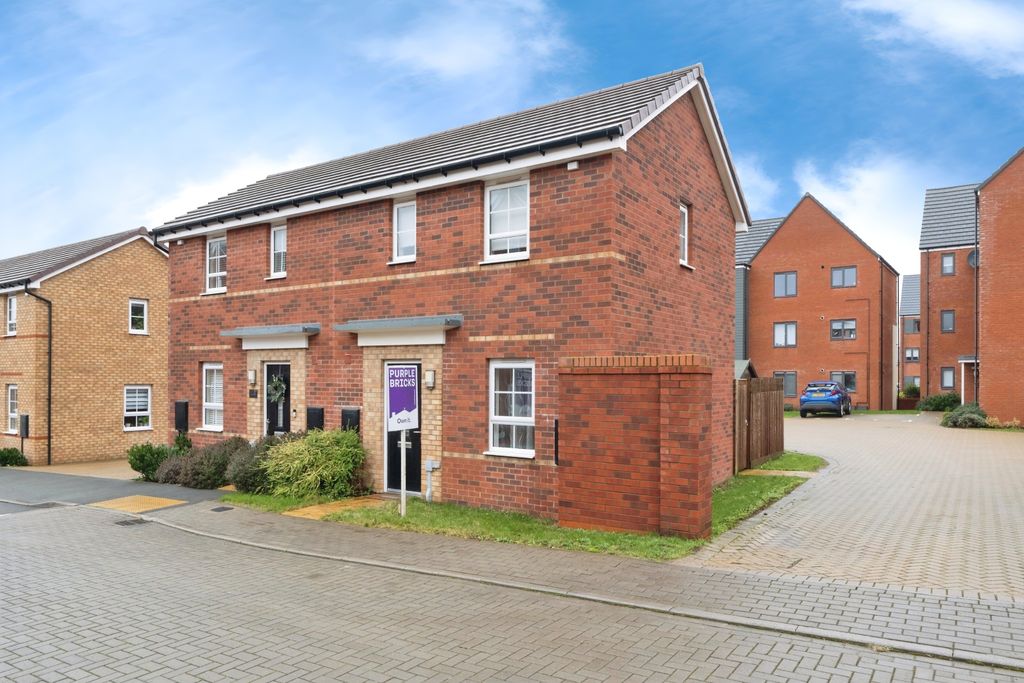 Property photo 2 of 22