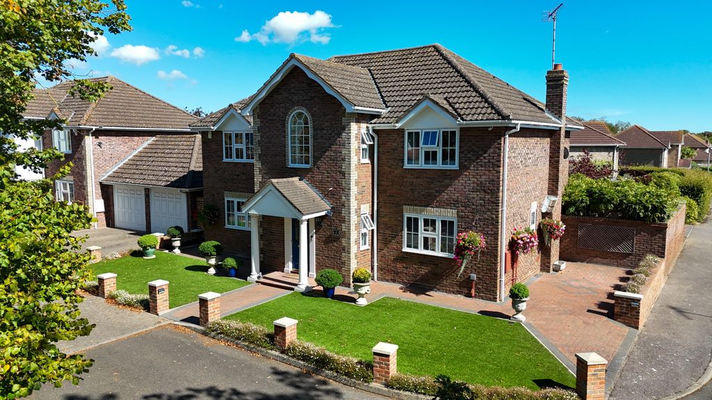 Property photo 1 of 42