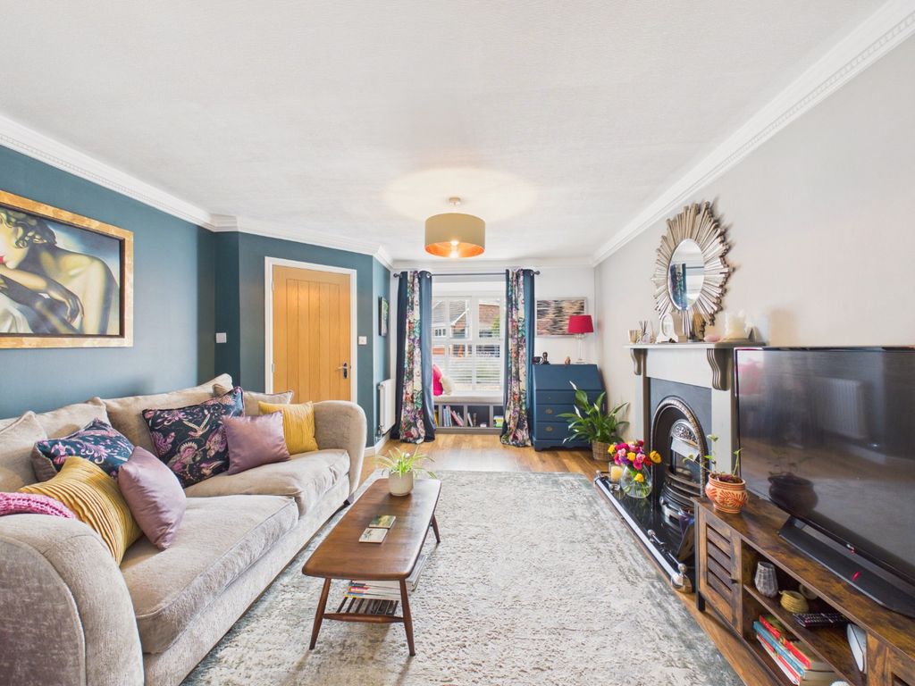 Property photo 2 of 17 5337544