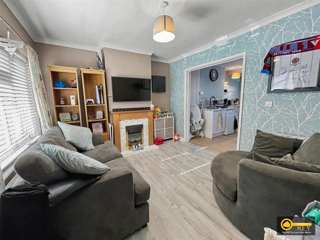 Property photo 3 of 13