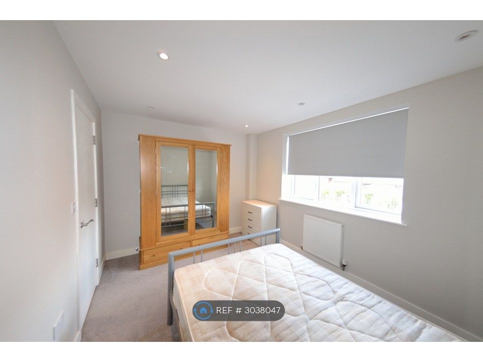 Property photo 3 of 8
