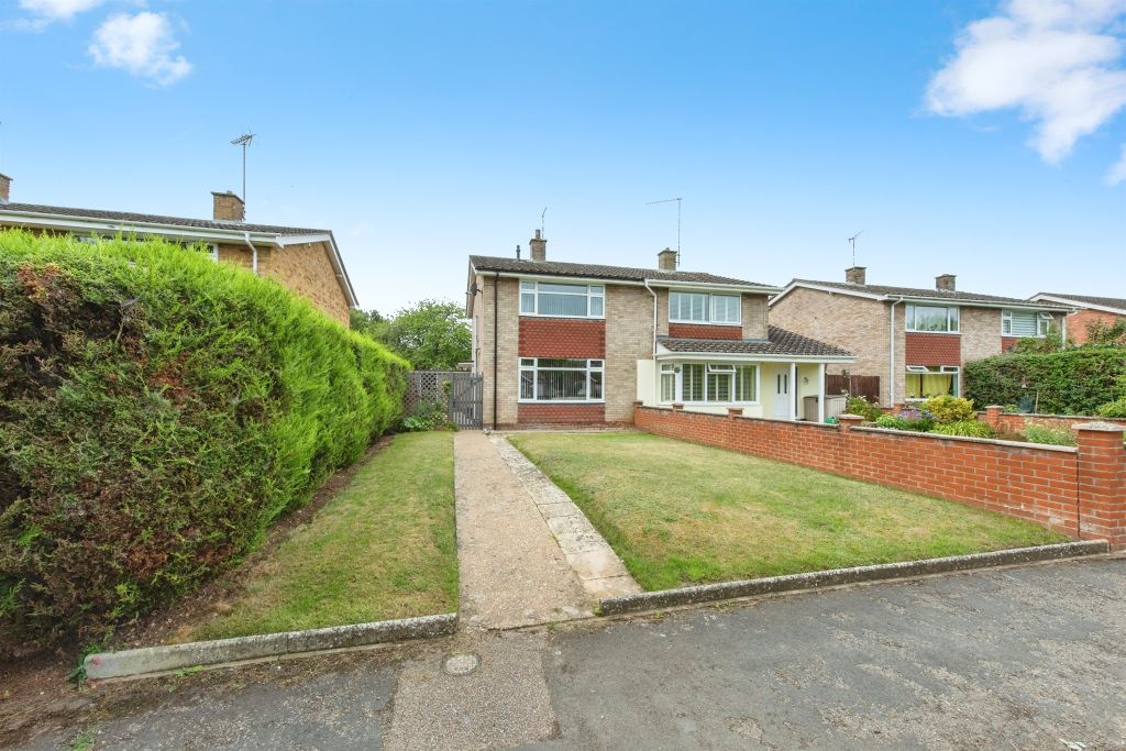 Property photo 1 of 17