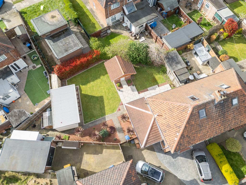 Property photo 2 of 23 1