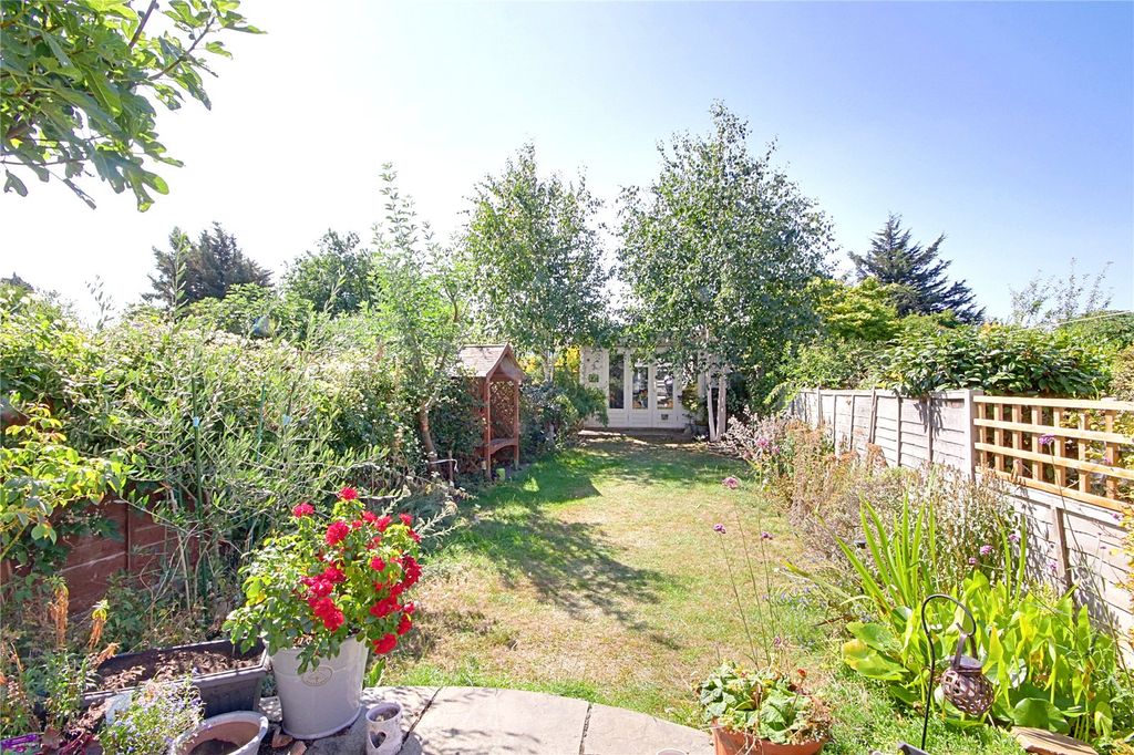 Property photo 1 of 16 Picture No. 19