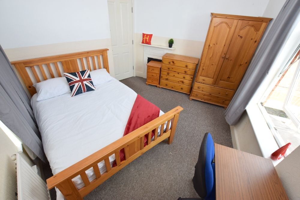 Property photo 2 of 4