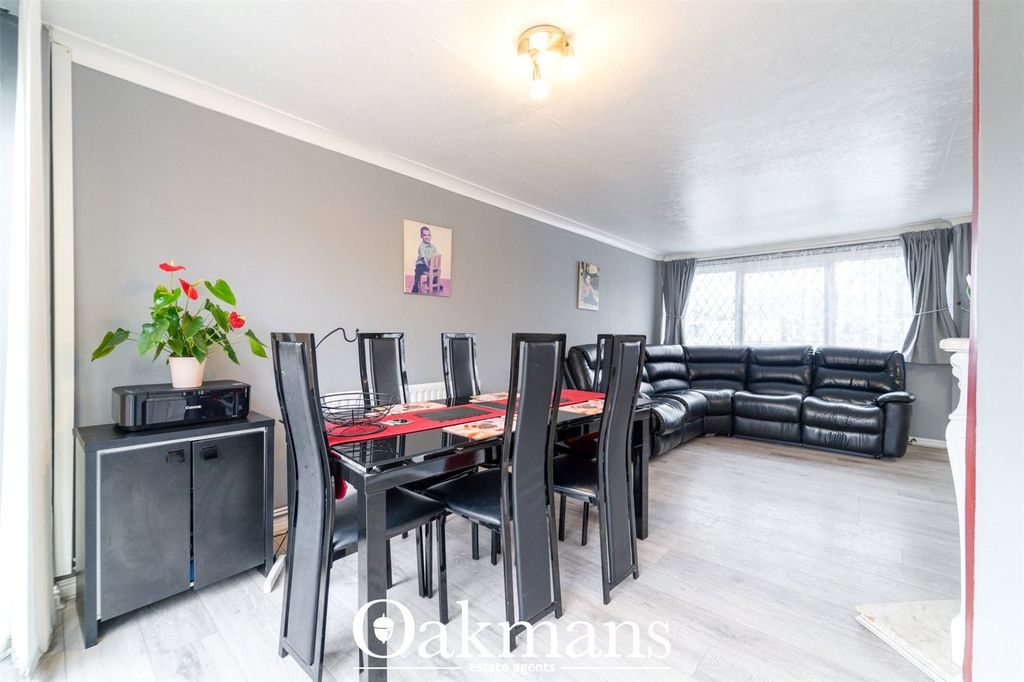 Property photo 3 of 29 Picture No. 25