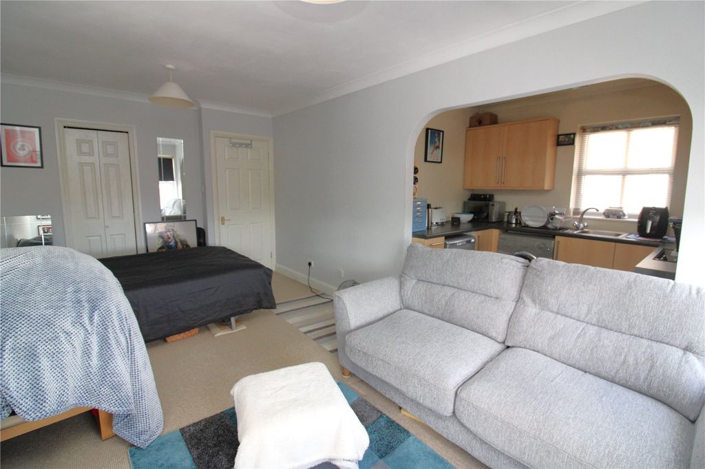 Property photo 2 of 11 Picture No. 04