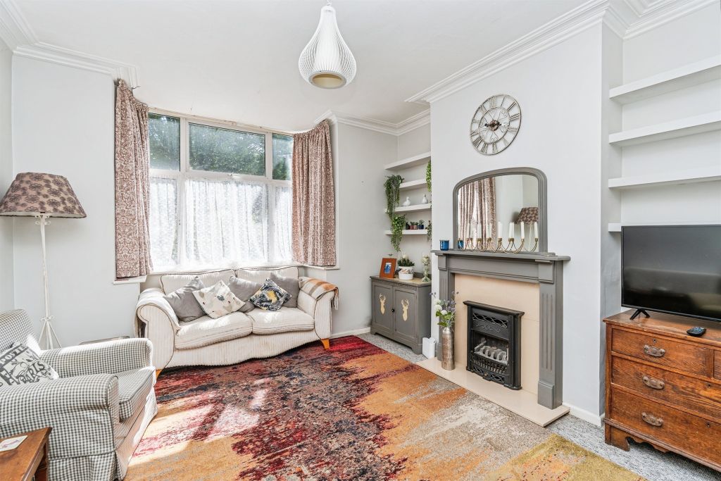 Property photo 2 of 18