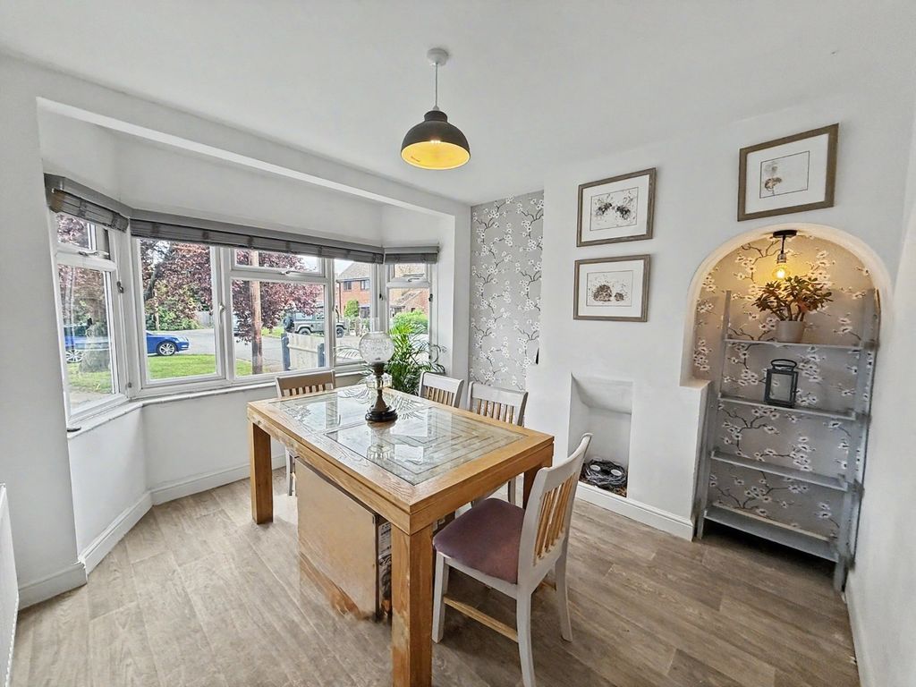 Property photo 3 of 38 5125717