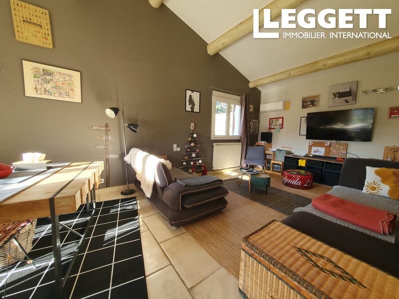 Property photo 3 of 10