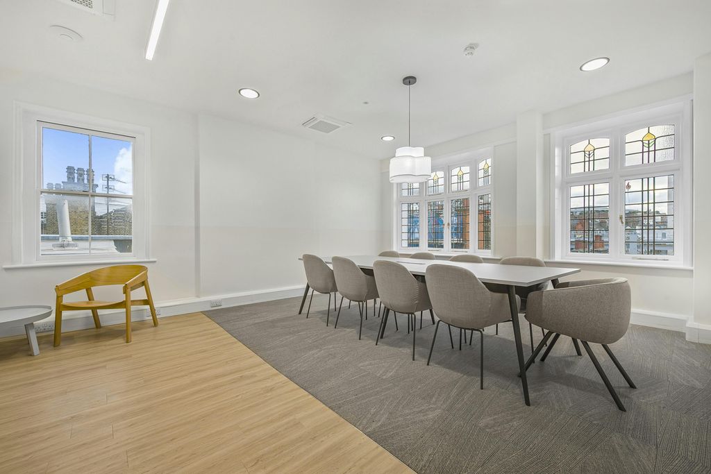 Property photo 2 of 15 Office9.Jpg