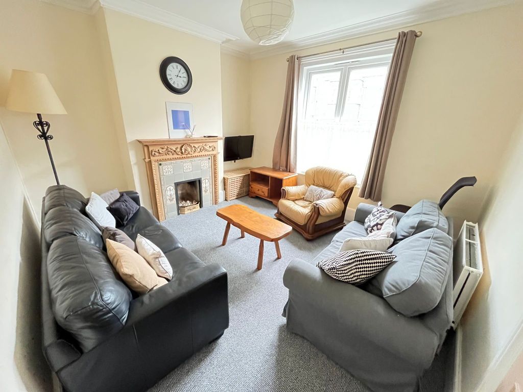 Property photo 2 of 24