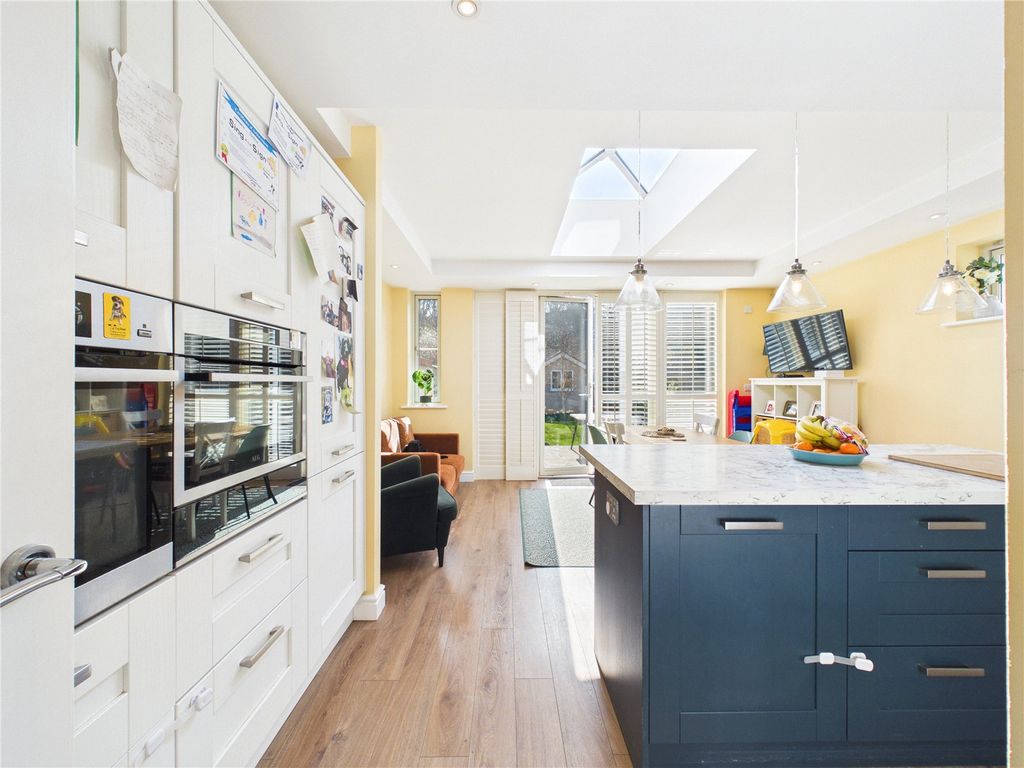 Property photo 1 of 28 Picture No. 35