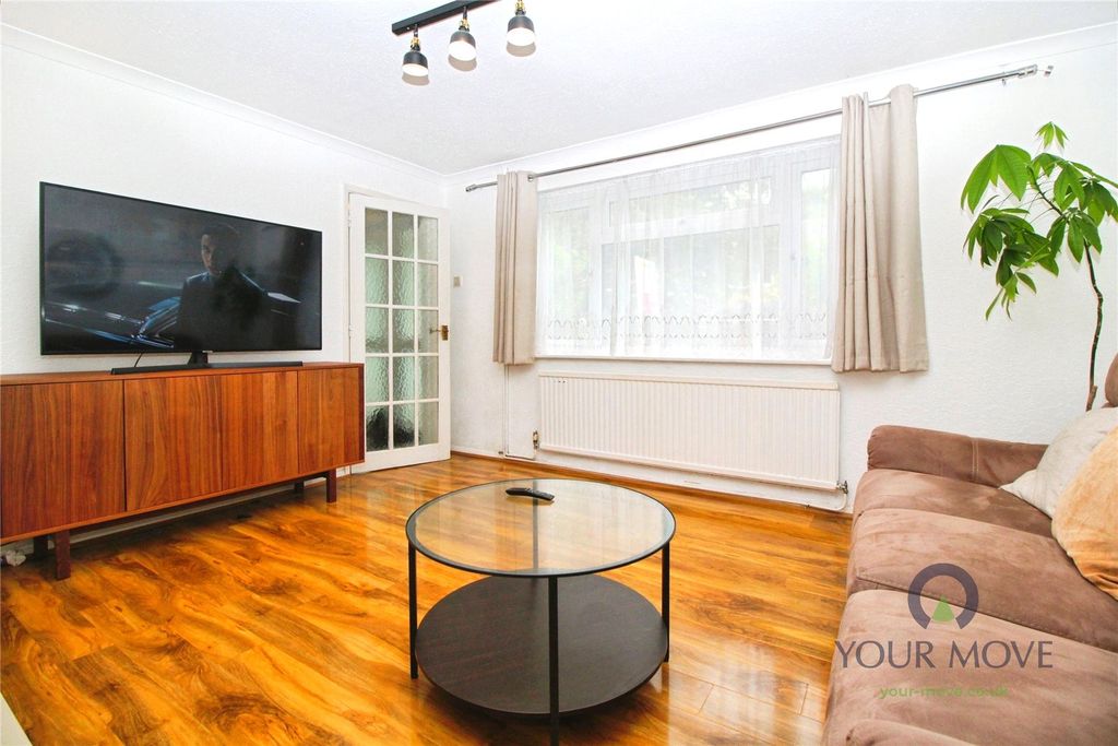 Property photo 3 of 16 Picture No. 02