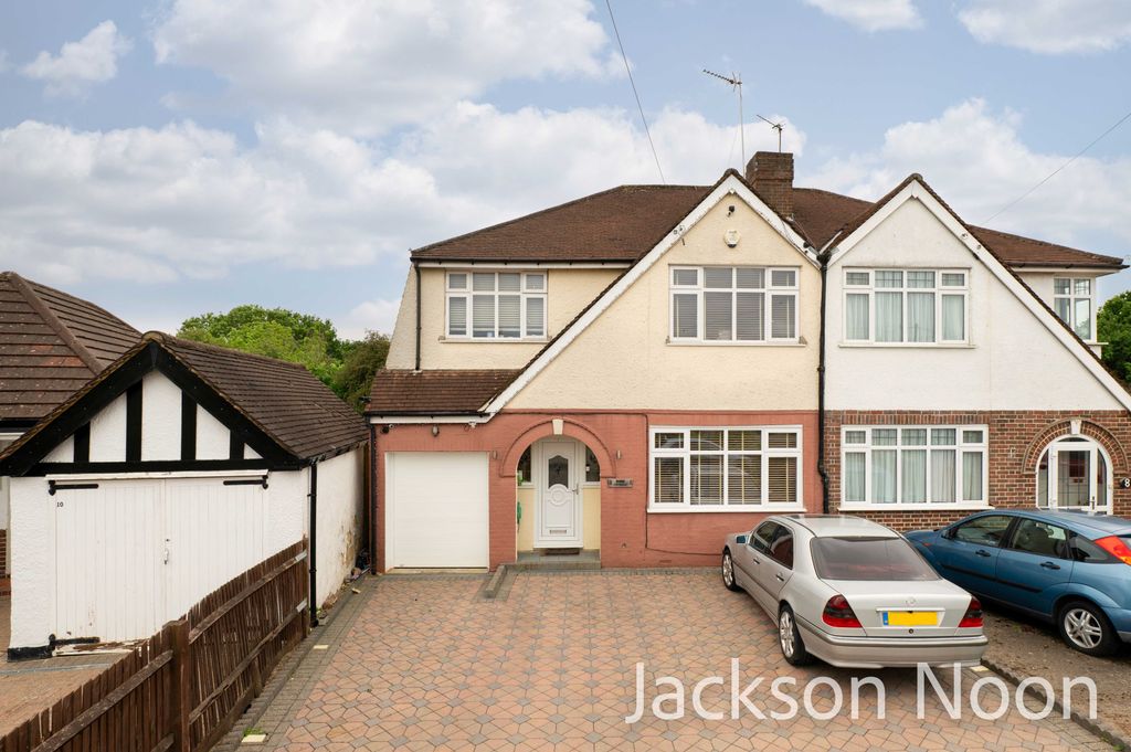 Property photo 1 of 13