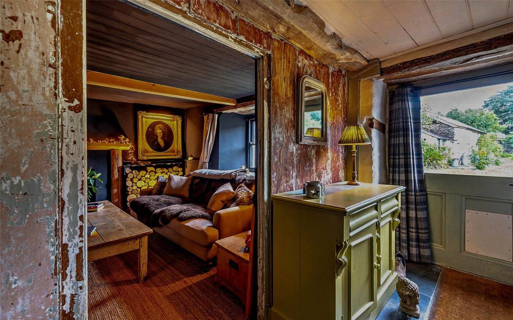 Property photo 3 of 57 Reception Hall