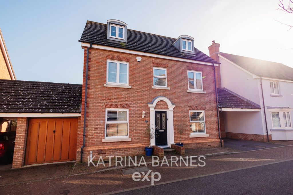 Property photo 1 of 23