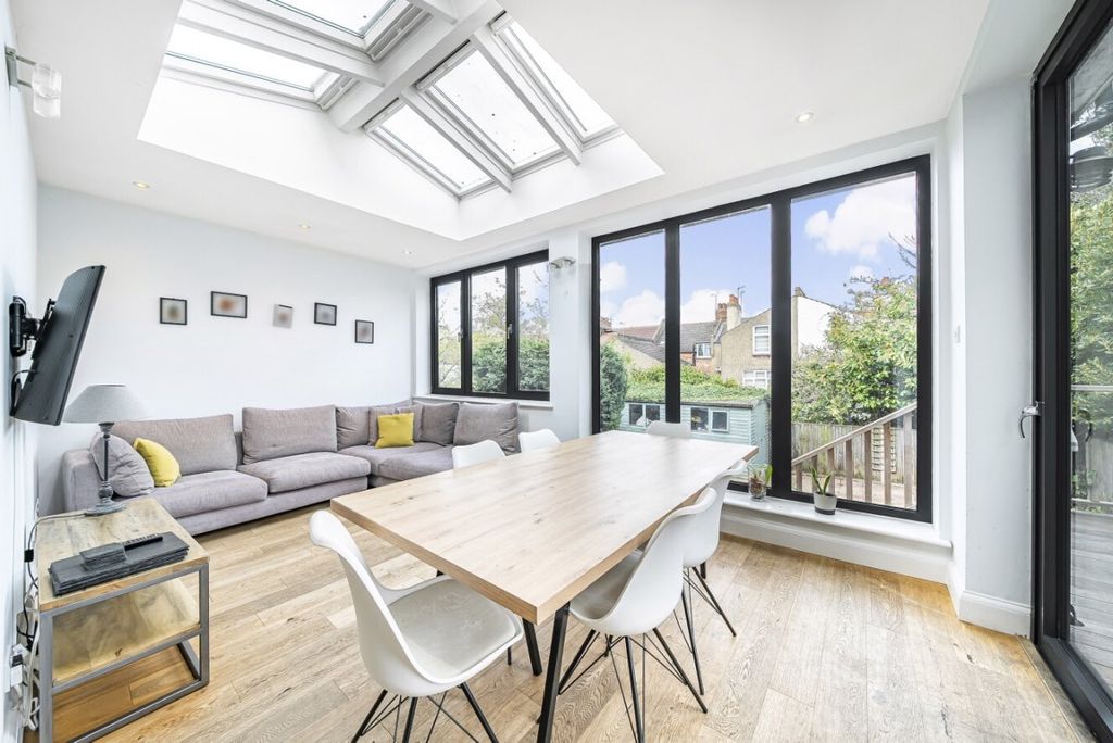 Property photo 1 of 19 1110334 (4)