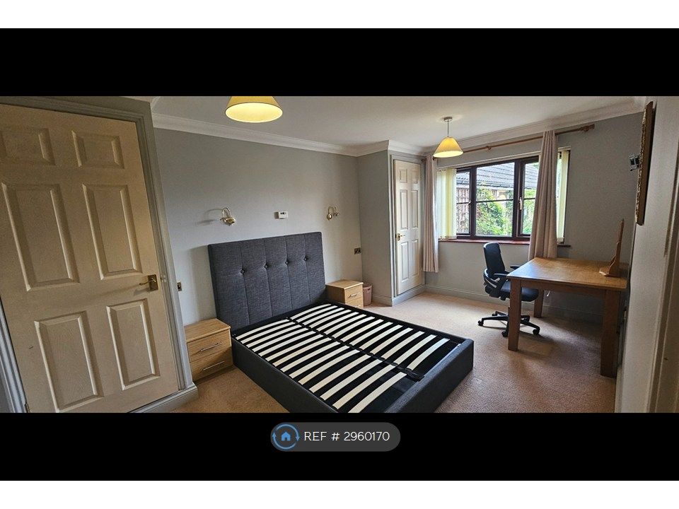 Property photo 3 of 5