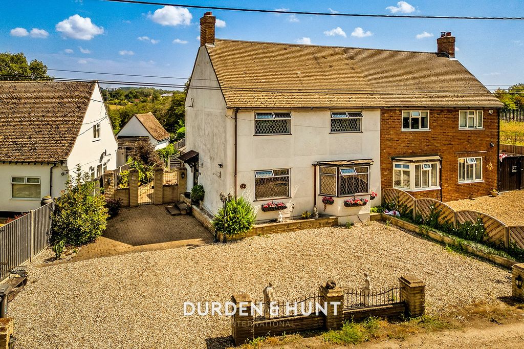 Property photo 1 of 30