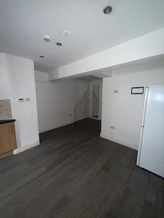 Additional image 6 of 1 bed flat to rentIlford IG1