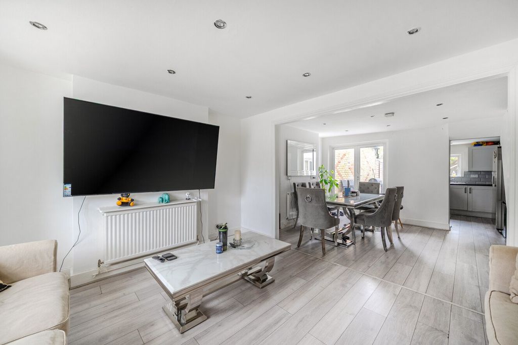 Property photo 3 of 14 Picture No. 13