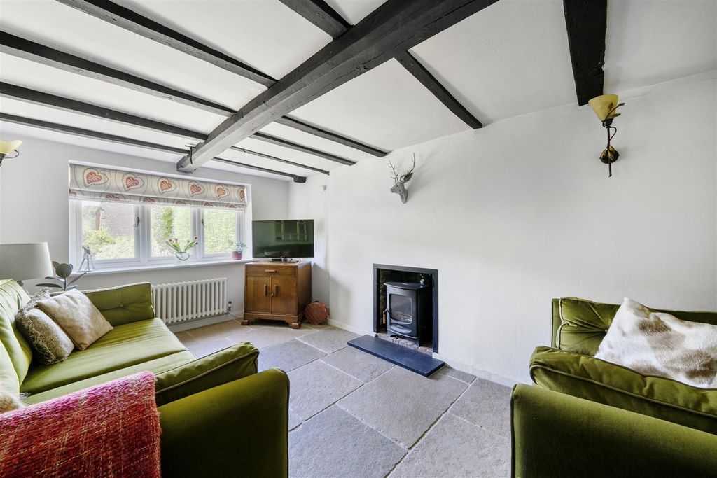 Property photo 2 of 19 Sitting Room
