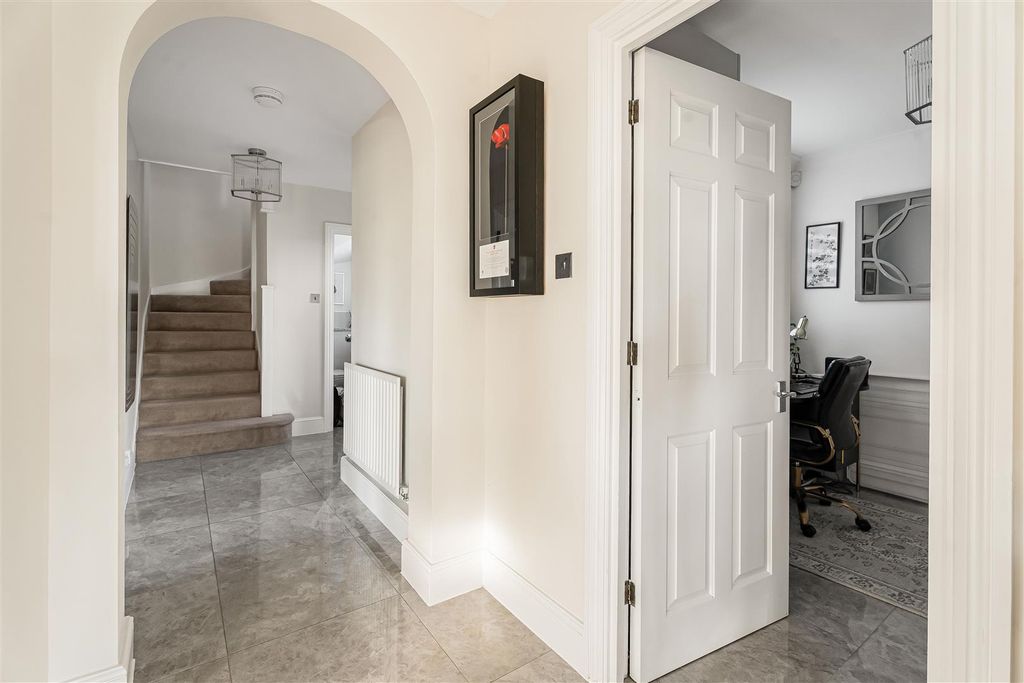 Property photo 3 of 33 148_68290.Jpg