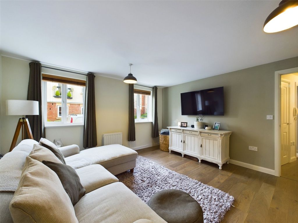 Property photo 3 of 11 Picture No. 07