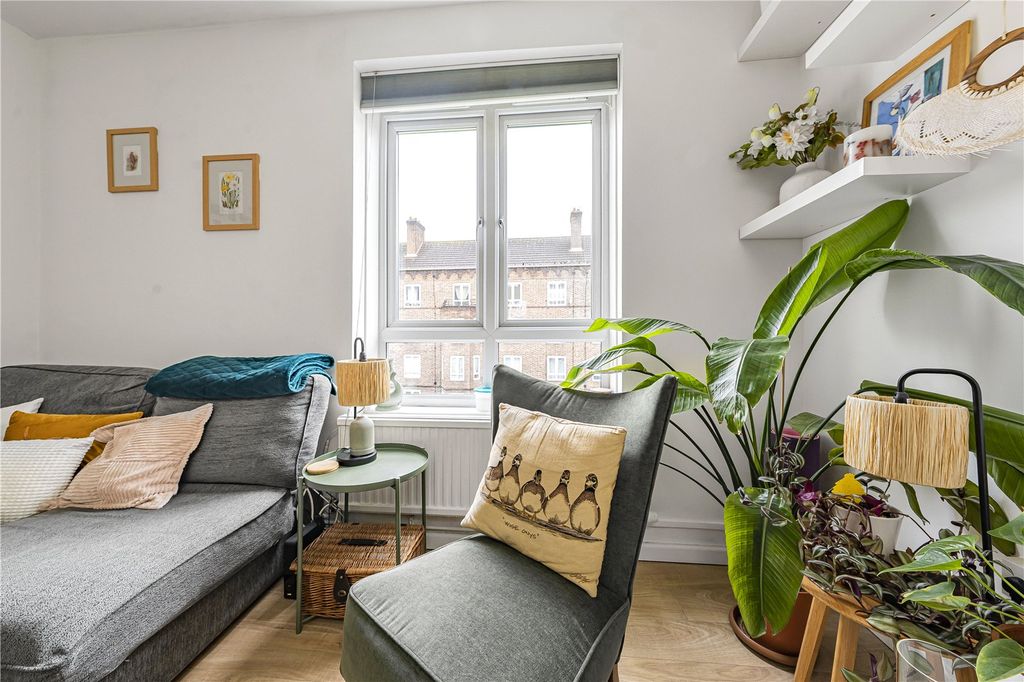 Property photo 3 of 9 Picture No. 09