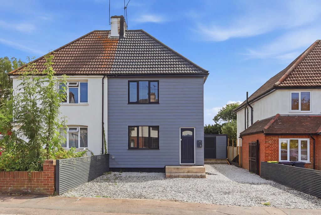 Property photo 1 of 34