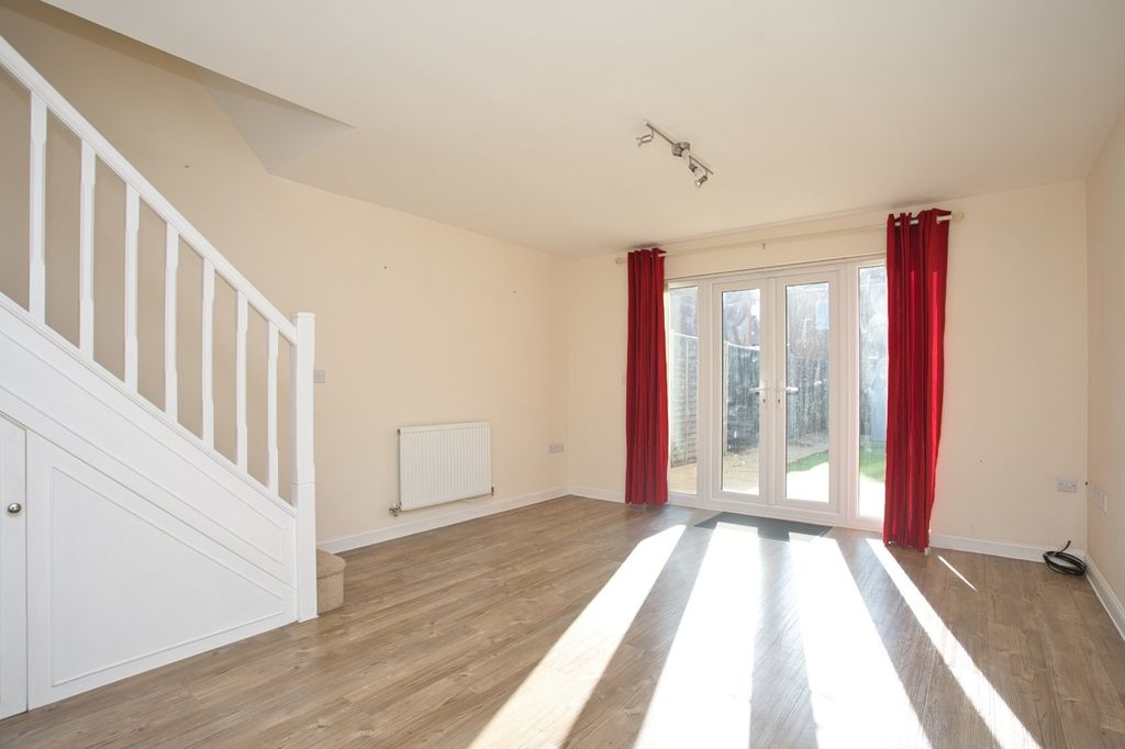 Property photo 2 of 11 Picture 2