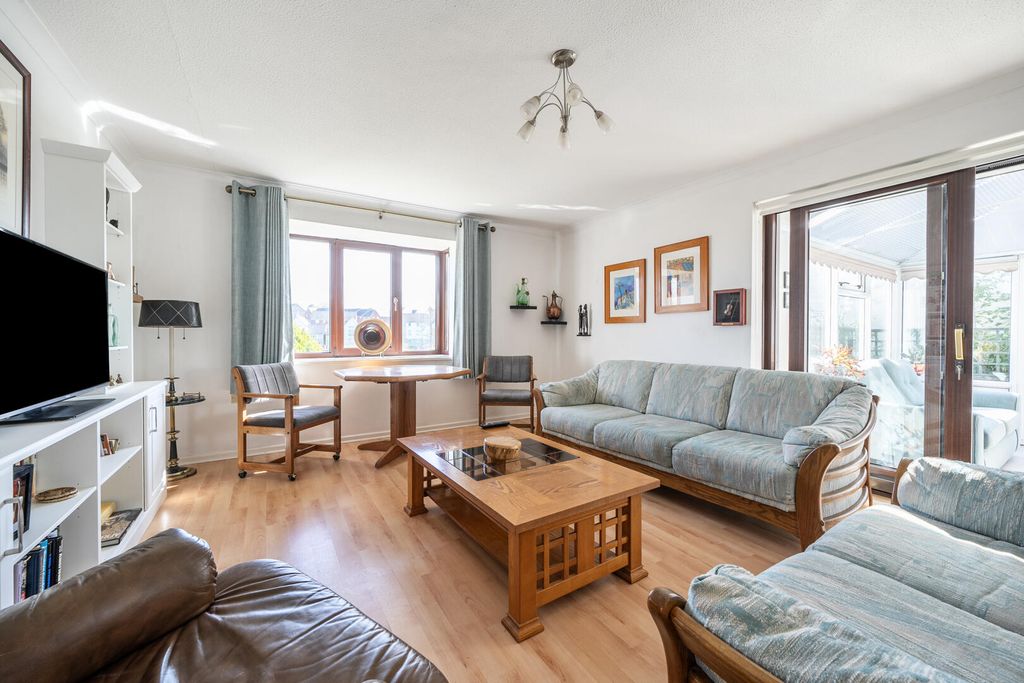 Property photo 3 of 25 Living Room