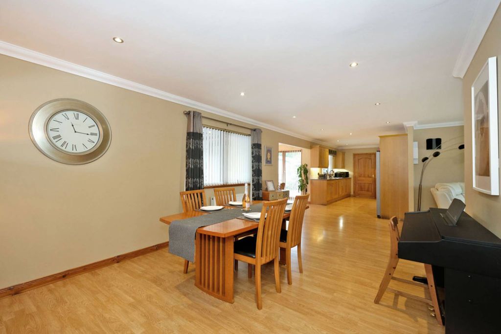Property photo 2 of 38