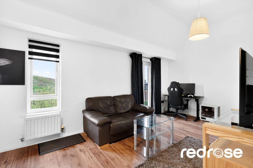 Property photo 2 of 16 Web_47 Ayrshire cl-12