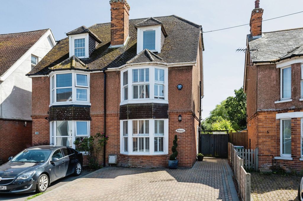 Property photo 1 of 20