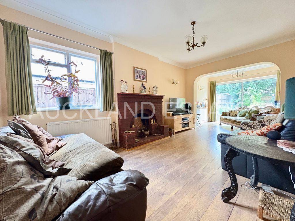 Property photo 2 of 26 Img_6461