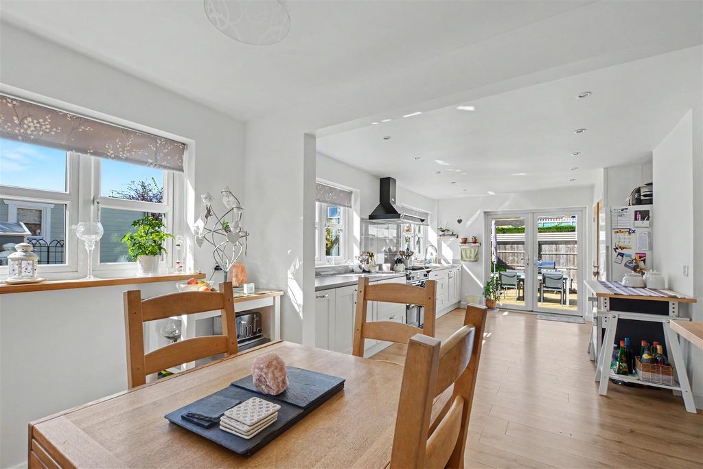 Additional image 10 of 2 bed detached house for saleField Lane, Chilwell, Nottingham NG9
