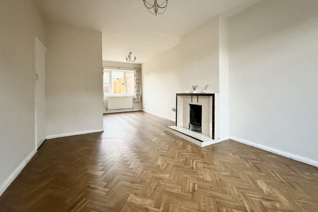 Property photo 2 of 10 2