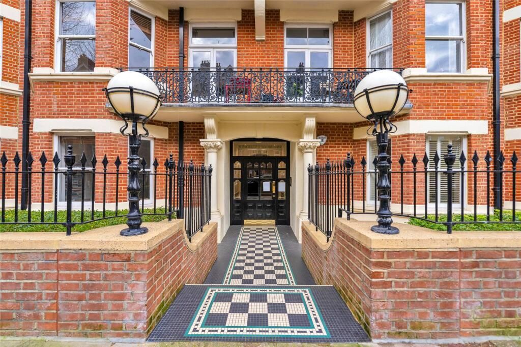 Property photo 3 of 6 Photo 2