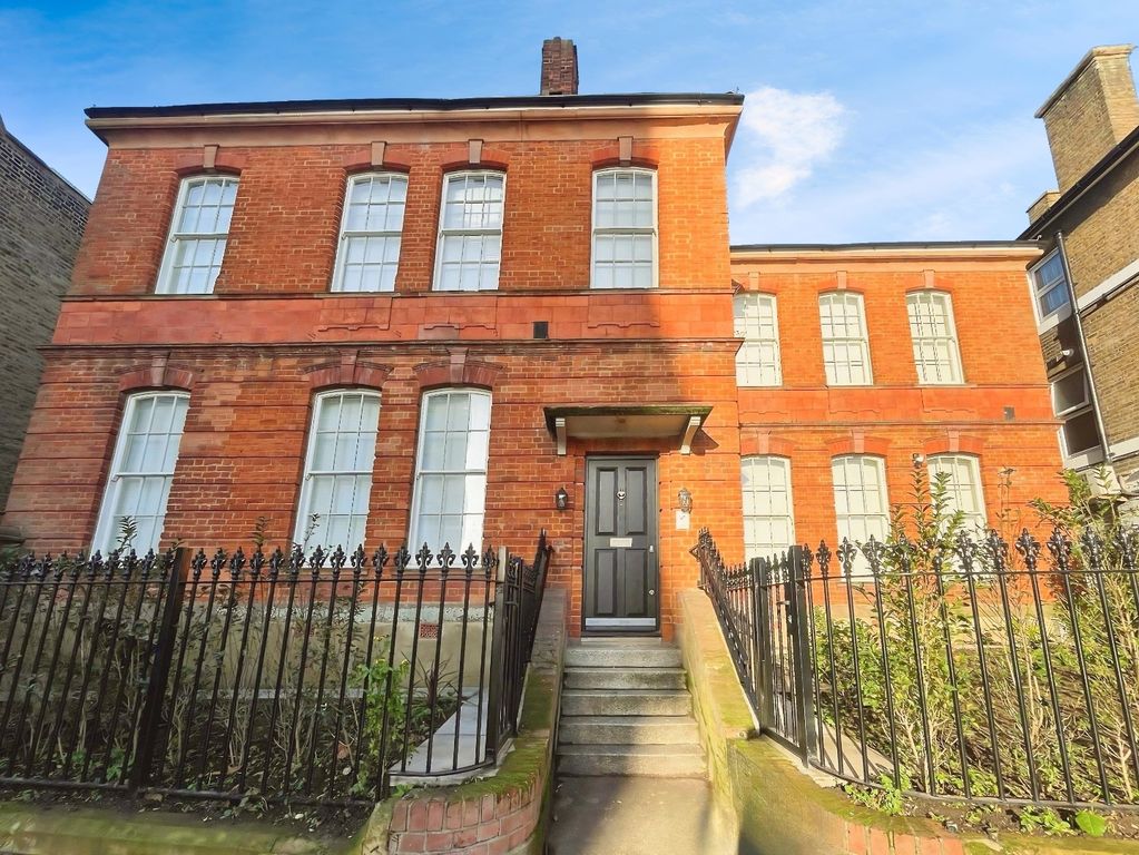 Property photo 1 of 7 Pbox-Img.Jpg