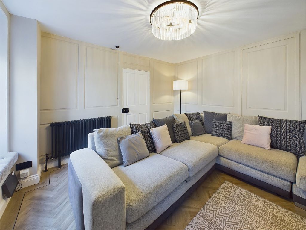 Property photo 3 of 20