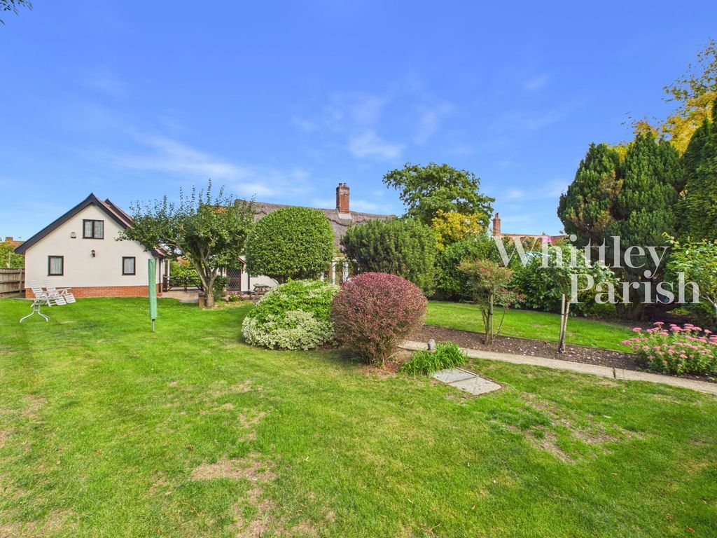 Property photo 2 of 30