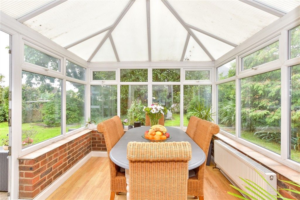 Property photo 2 of 16 Conservatory Area