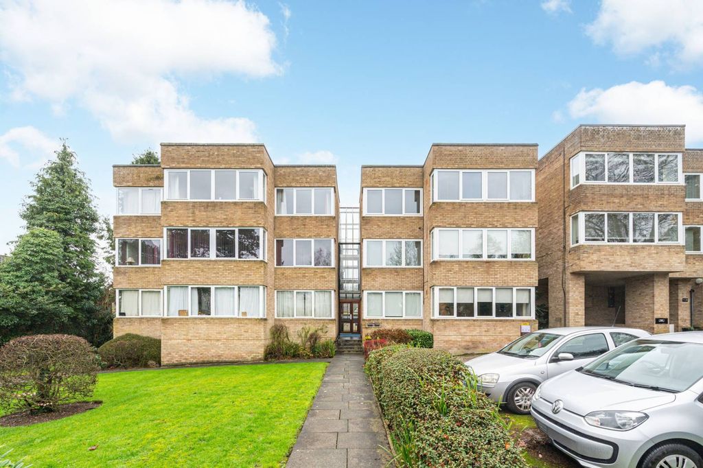 Property photo 2 of 15